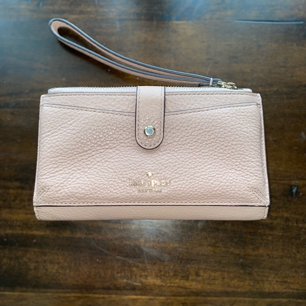 *NEW* Kate Spade Wristlet